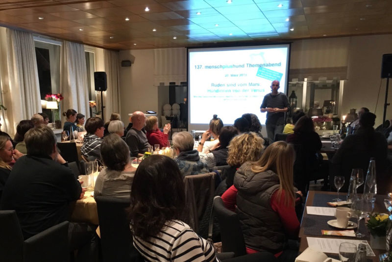 Themenabend bei menschplushund
